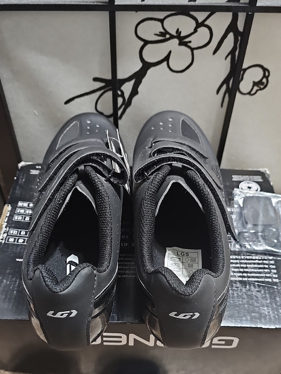 Louis Garneau Men\'s Chrome II Road Bike Shoes Size 9 New